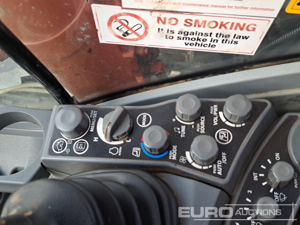 Crawler excavator 2022 Hitachi ZX135USBL-7: picture 6 Crawler excavator 2022 Hitachi ZX135USBL-7: picture 6