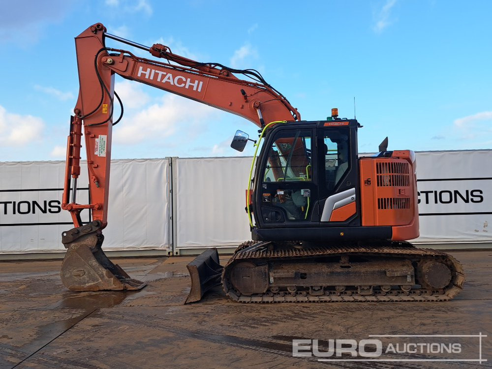 Crawler excavator 2022 Hitachi ZX135USBL-7: picture 15 Crawler excavator 2022 Hitachi ZX135USBL-7: picture 15