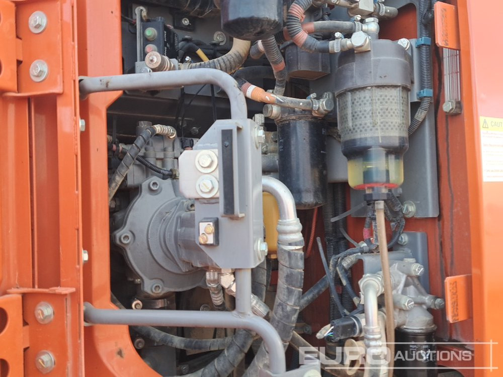 Crawler excavator 2022 Hitachi ZX135USBL-7: picture 42 Crawler excavator 2022 Hitachi ZX135USBL-7: picture 42