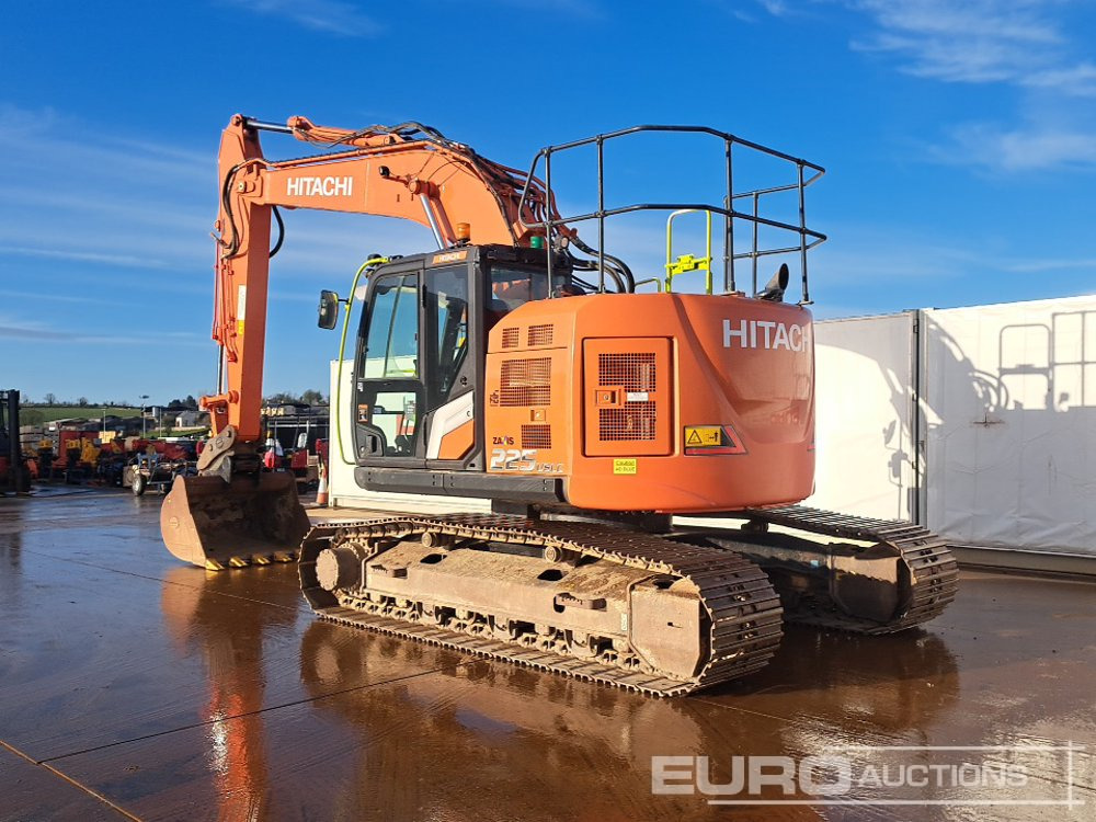 2022 Hitachi ZX225USLC-7 - Crawler excavator: picture 3 2022 Hitachi ZX225USLC-7 - Crawler excavator: picture 3