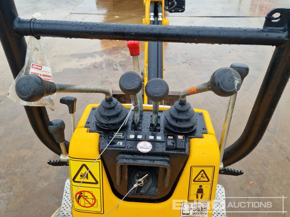 Mini excavator 2022 JCB 8008CT: picture 33