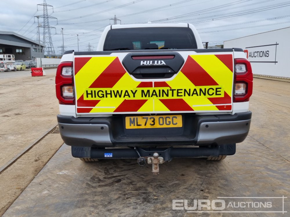 2023 Toyota Hilux Invincible X - Pickup truck: picture 4 2023 Toyota Hilux Invincible X - Pickup truck: picture 4