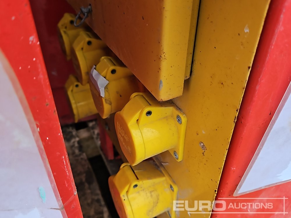 Construction equipment 240 Volt Transformer (6 of): picture 15