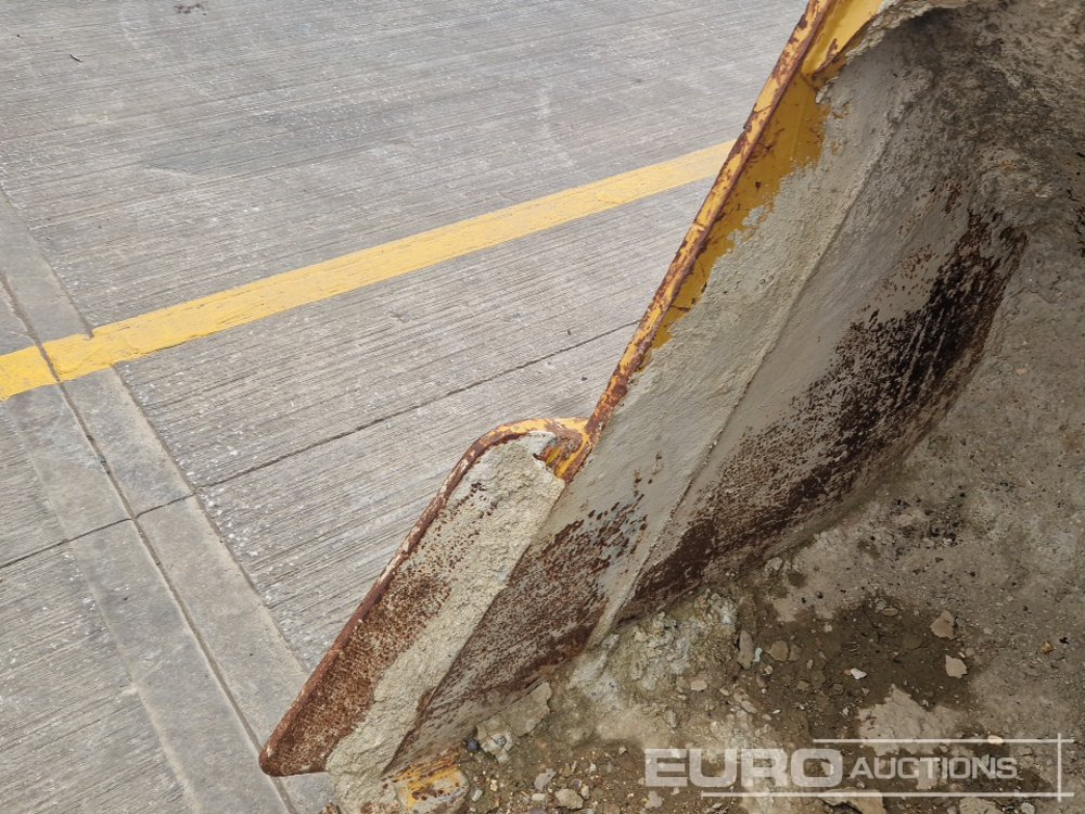 Bucket 30" Digging Bucket 80mm Pin to suit 20 Ton Excavator: picture 10
