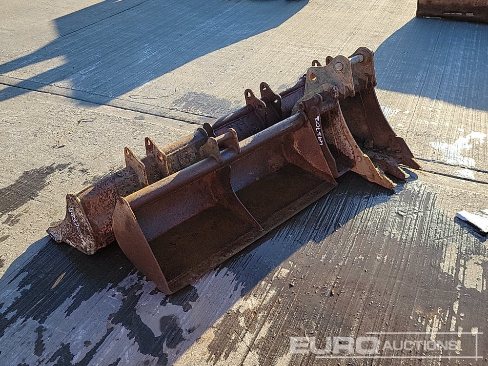 Bucket 36", 30", 30" Ditching, 12", 12", 10" Digging Bucket 25-35mm Pin to suit Mini Excavator: picture 7