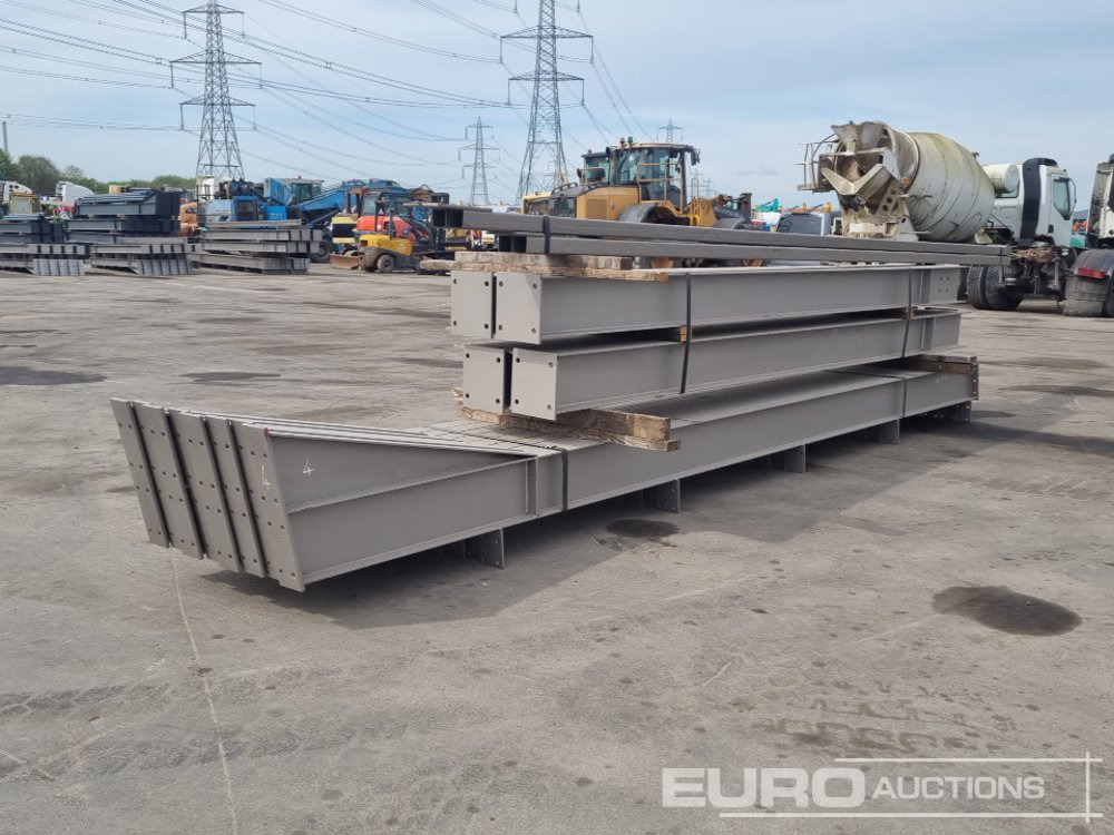 60’ x 40’ x 15’. 3no 20’ Bays. 12.5° Roof Pitch. Purlin Cleats Spaced To Accept Fibre Cement Or Steel Roof Sheets 8no Stanchions 254 x 146 x 31kg 8no Rafters 254 x 102 x 25kg 2no Roof And 2no Side Bra - Construction container: picture 1 60’ x 40’ x 15’. 3no 20’ Bays. 12.5° Roof Pitch. Purlin Cleats Spaced To Accept Fibre Cement Or Steel Roof Sheets 8no Stanchions 254 x 146 x 31kg 8no Rafters 254 x 102 x 25kg 2no Roof And 2no Side Bra - Construction container: picture 1