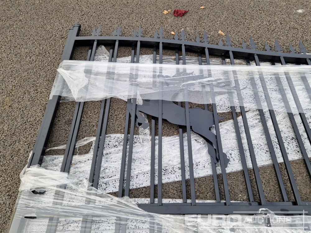 Agricultural machinery Unused 14' Driveway Gates: picture 10