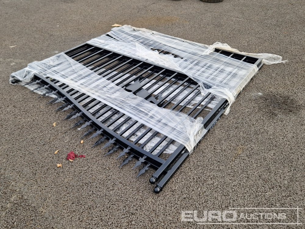 Agricultural machinery Unused 14' Driveway Gates: picture 6