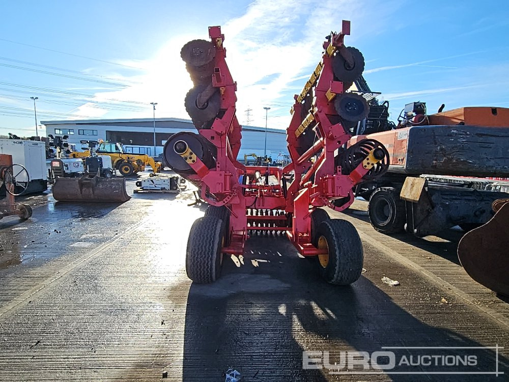 Vaderstad 650 - Agricultural machinery: picture 4 Vaderstad 650 - Agricultural machinery: picture 4
