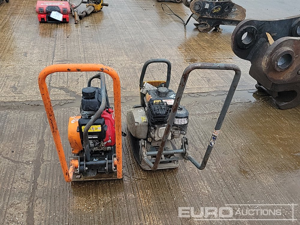 Altrad Petrol Compaction Plate, Wacker Neuson Petrol Compaction Plate - Asphalt machine: picture 4 Altrad Petrol Compaction Plate, Wacker Neuson Petrol Compaction Plate - Asphalt machine: picture 4