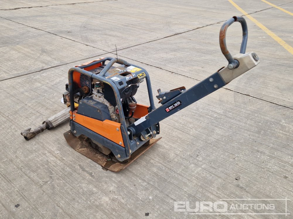Altrad RPC 30/50 Diesel Compaction Plate, Wacker Neuson BH55rw Petrol Handheld Breaker - Asphalt machine: picture 3 Altrad RPC 30/50 Diesel Compaction Plate, Wacker Neuson BH55rw Petrol Handheld Breaker - Asphalt machine: picture 3