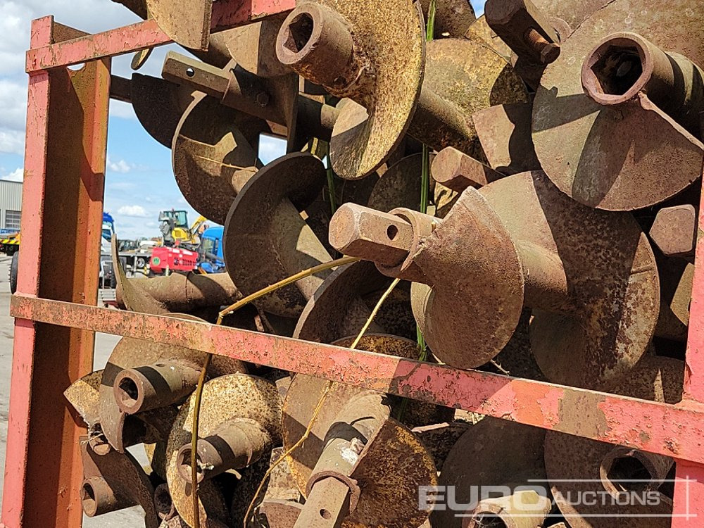 Attachment for Excavator Stillage of 11" Auger Flights: picture 10
