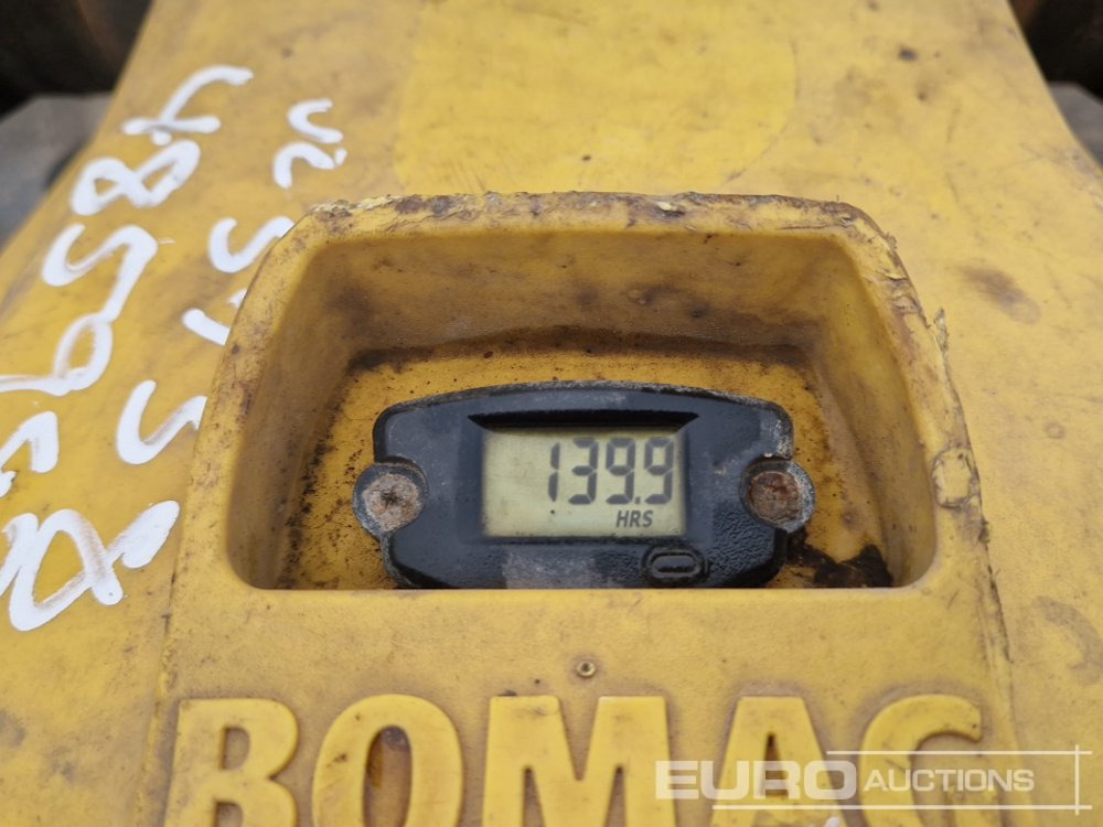 Asphalt machine Bomag Petrol Trench Compactor, Honda Engine: picture 14
