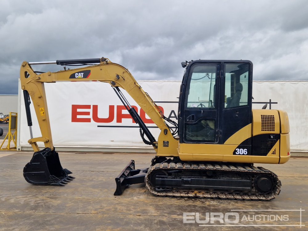 CAT 306 - Mini excavator: picture 2 CAT 306 - Mini excavator: picture 2