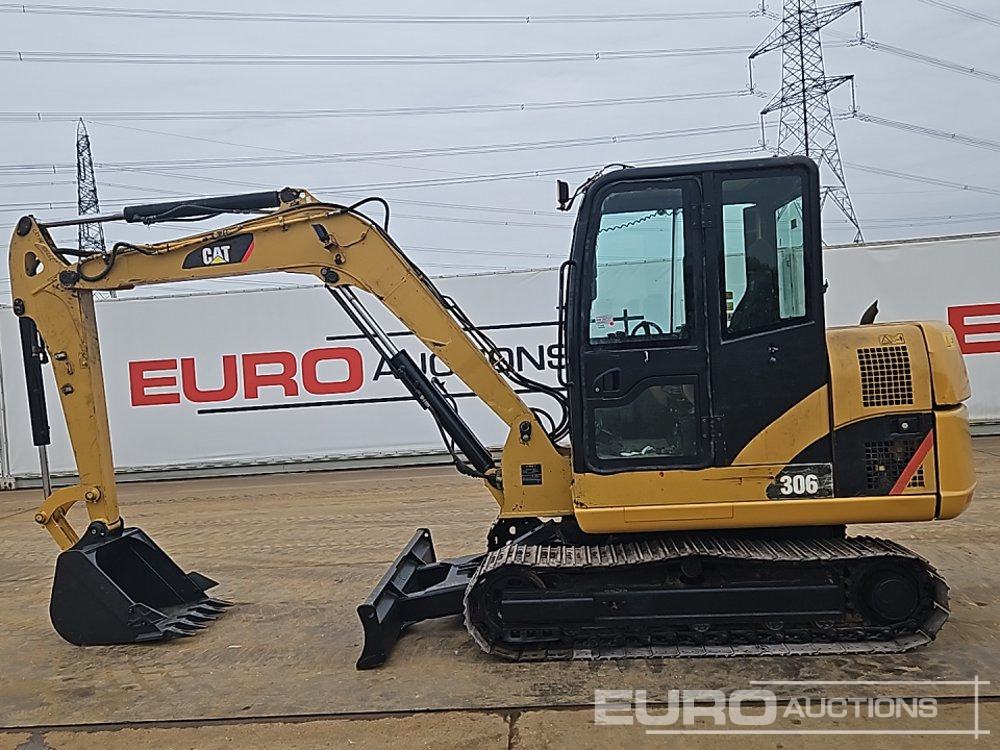 CAT 306 - Mini excavator: picture 2 CAT 306 - Mini excavator: picture 2