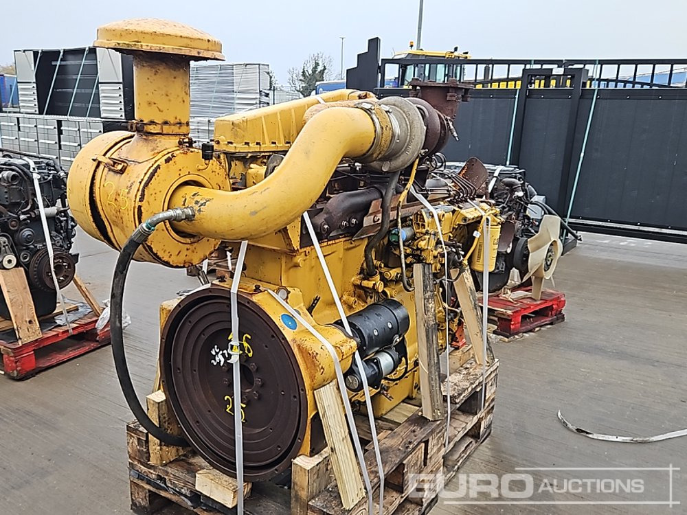 CAT 6 Cylinder Engine - Engine: picture 3 CAT 6 Cylinder Engine - Engine: picture 3