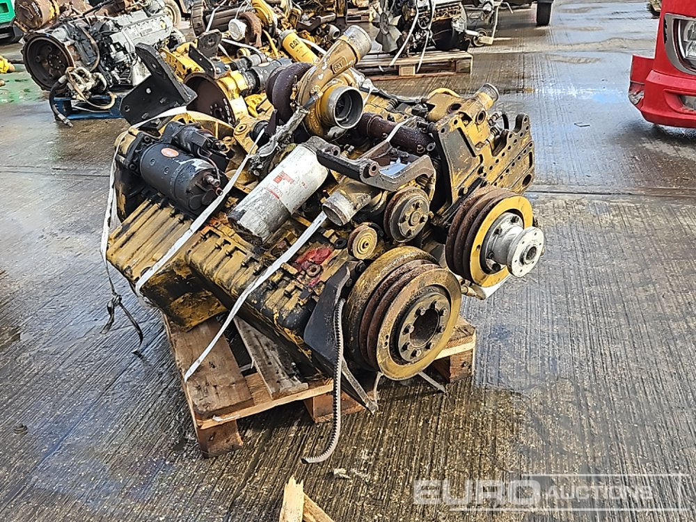 CAT 6 Cylinder Engine - Engine: picture 1 CAT 6 Cylinder Engine - Engine: picture 1