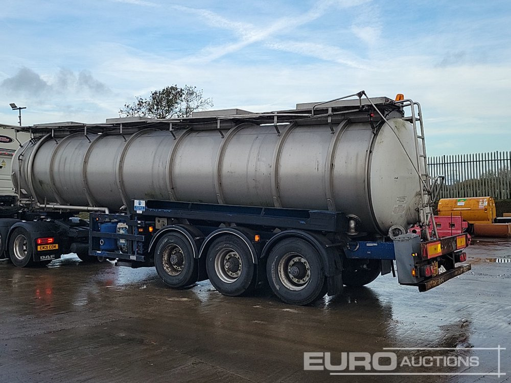Crane Freuhauf Tri Axle Tanker Trailer - Tank semi-trailer: picture 3 Crane Freuhauf Tri Axle Tanker Trailer - Tank semi-trailer: picture 3