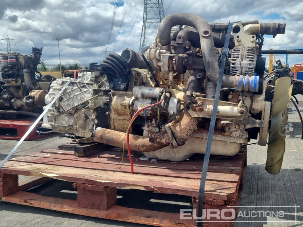 Engine Cummins 4 Cylinder Engine, Gearbox: picture 6