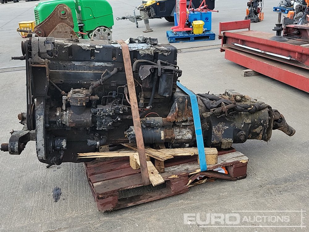 Cummins 6 Cylinder Engine, Gearbox - Engine: picture 2 Cummins 6 Cylinder Engine, Gearbox - Engine: picture 2