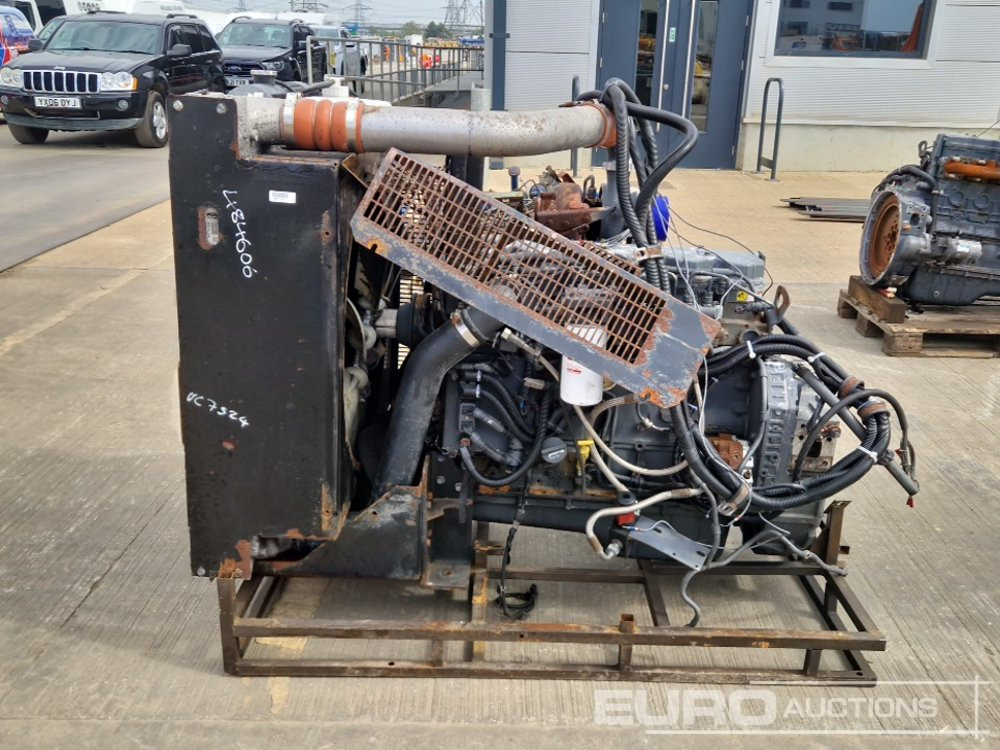 Cummins 6 Cylinder Engine - Engine: picture 2 Cummins 6 Cylinder Engine - Engine: picture 2