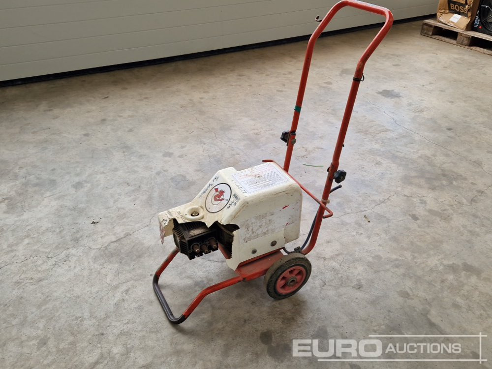 Demon 240 Volt Pressure Washer (Spares) - Pressure washer: picture 1 Demon 240 Volt Pressure Washer (Spares) - Pressure washer: picture 1