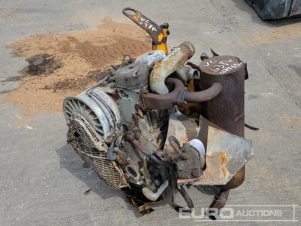 Deutz 2 Cylinder Engine, Pump - Engine: picture 5 Deutz 2 Cylinder Engine, Pump - Engine: picture 5
