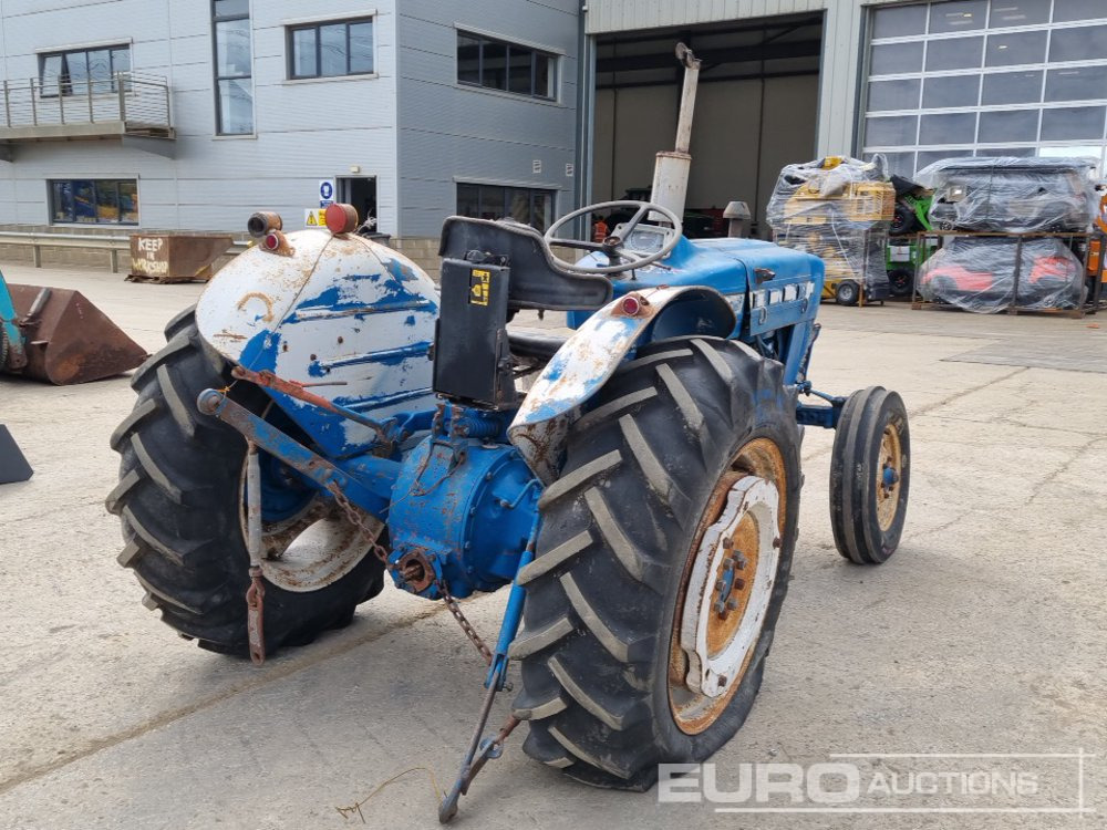 Ford 2000 - Farm tractor: picture 5 Ford 2000 - Farm tractor: picture 5