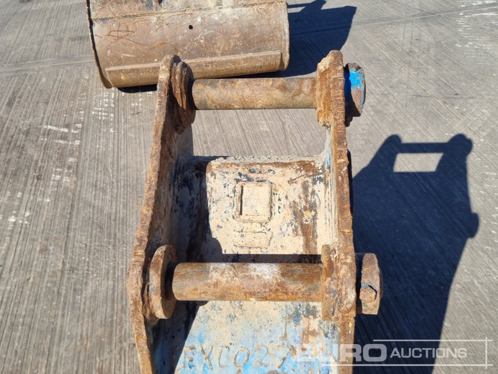 Bucket Geith 18" Digging Bucket 65mm Pin to suit 13 Ton Excavator: picture 12