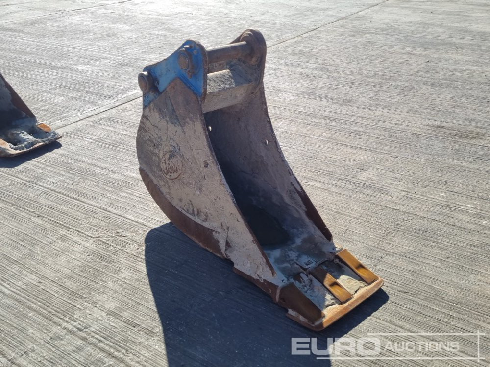 Bucket Geith 18" Digging Bucket 65mm Pin to suit 13 Ton Excavator: picture 7