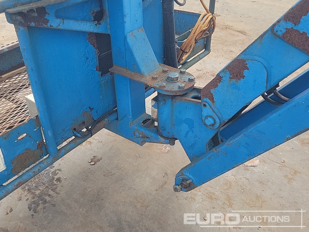 Aerial platform Genie Z45: picture 16