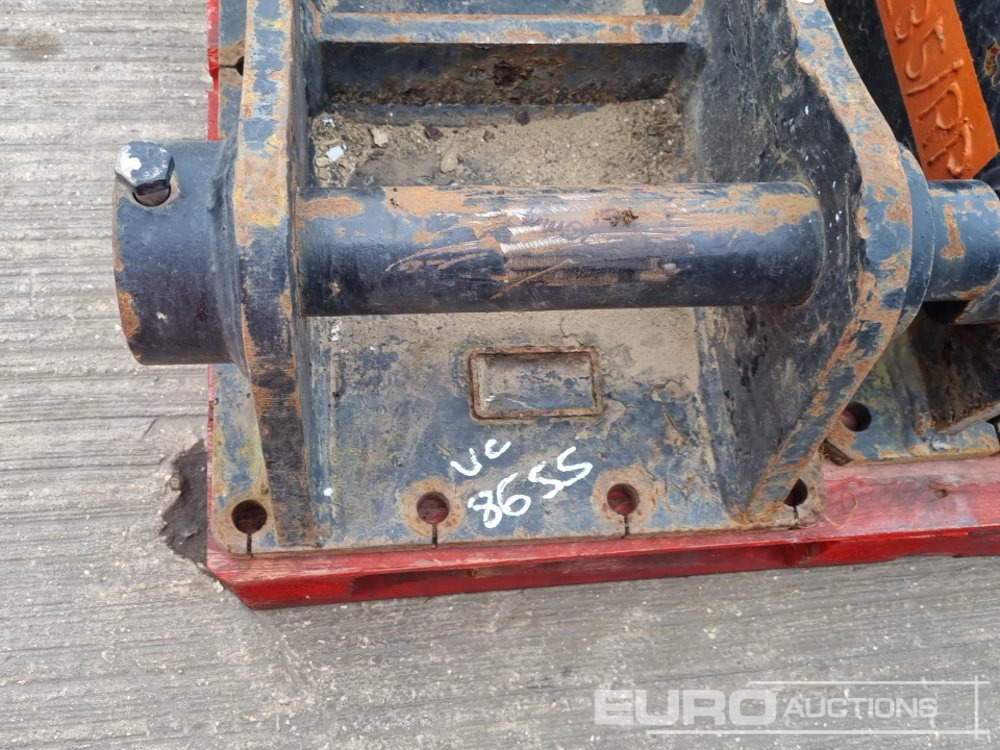 Hydraulic hammer Headstock 70mm Pin to suit 14-16 Ton Excavator (2 of), Headstock 65mm Pin to suit 13 Ton Excavator: picture 14