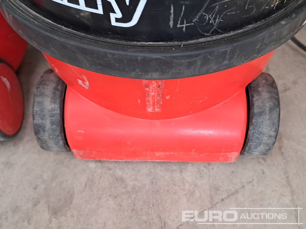Construction equipment Henry, James 110/240 Volt Vacuum Cleaner (3 of): picture 15