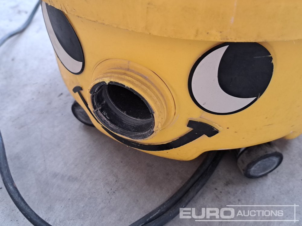 Construction equipment Henry, James 110/240 Volt Vacuum Cleaner (3 of): picture 12