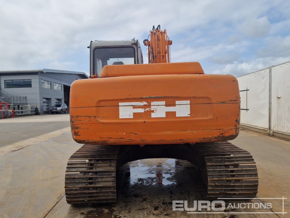 Hitachi EX135 - Crawler excavator: picture 4 Hitachi EX135 - Crawler excavator: picture 4