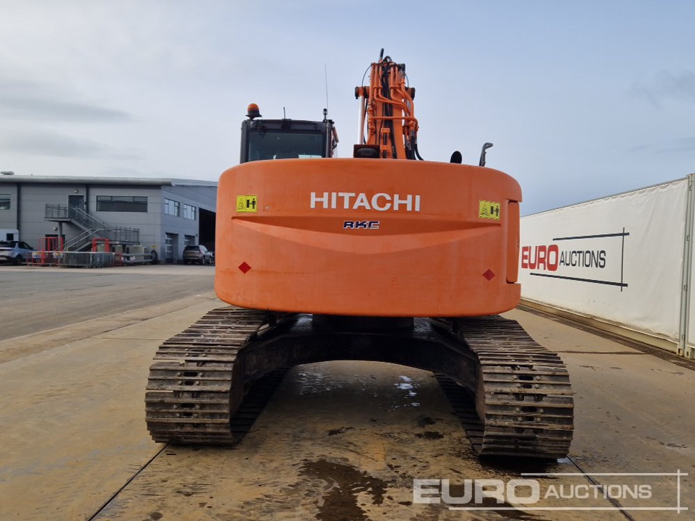 Hitachi ZX225USLC-3 - Crawler excavator: picture 4 Hitachi ZX225USLC-3 - Crawler excavator: picture 4