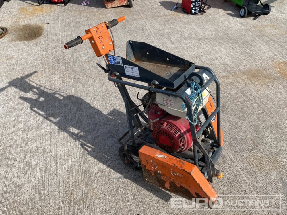 Husqvarna Petrol Road Saw, Honda Engine (Spares) - Asphalt machine: picture 4 Husqvarna Petrol Road Saw, Honda Engine (Spares) - Asphalt machine: picture 4