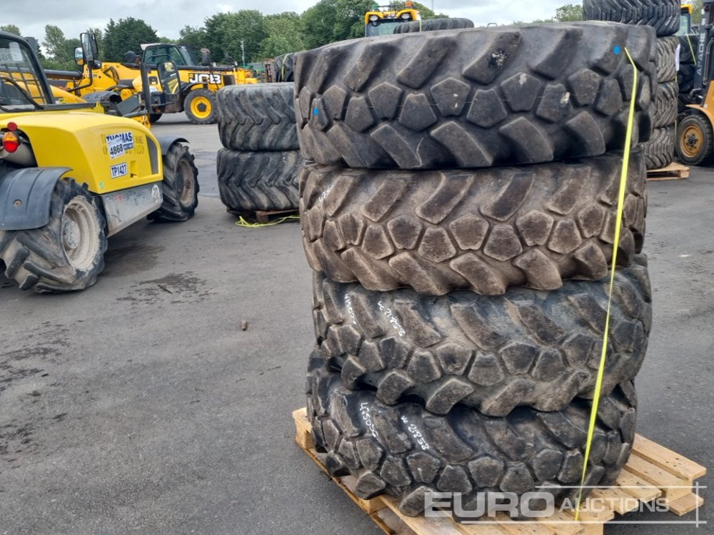 JCB 15.5-25 L-2 Tyre (4 of) - Tire: picture 1 JCB 15.5-25 L-2 Tyre (4 of) - Tire: picture 1
