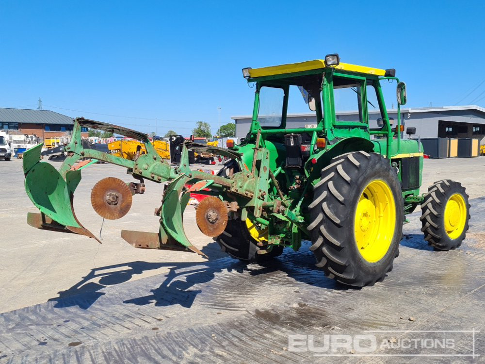 John Deere 3130 - Farm tractor: picture 5 John Deere 3130 - Farm tractor: picture 5