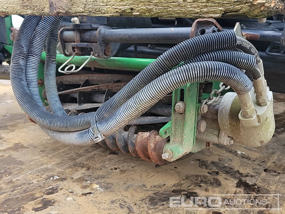 Garden mower John Deere 3225C: picture 25