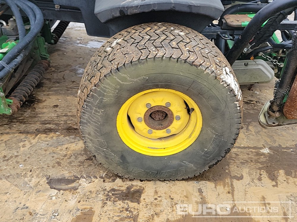 Garden mower John Deere 3225C: picture 12