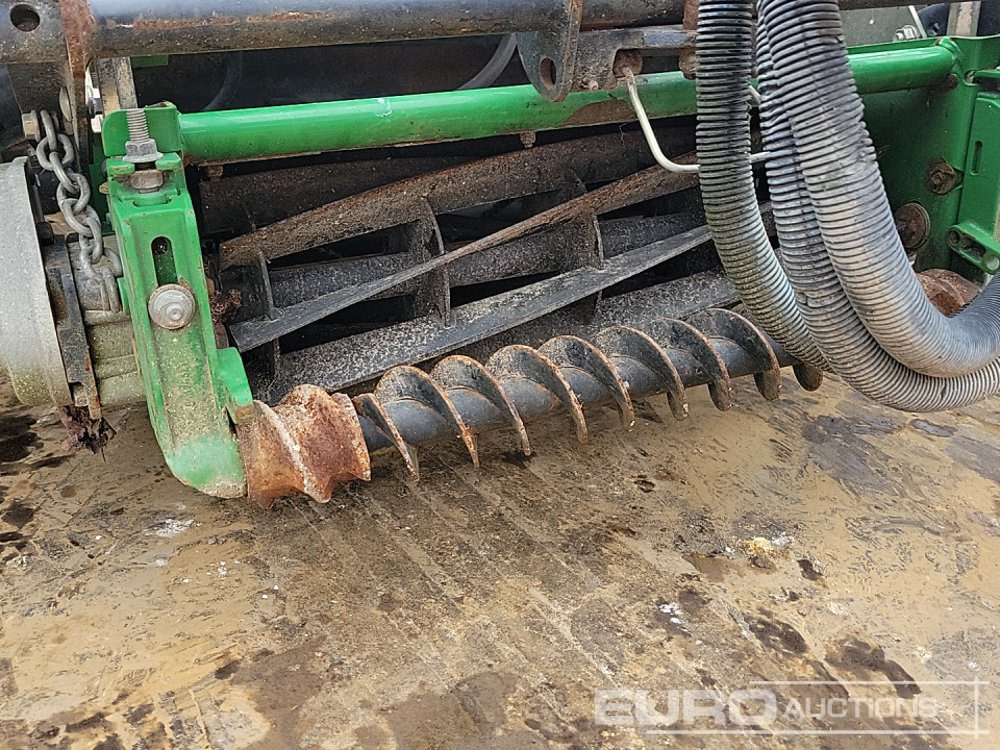 Garden mower John Deere 3225C: picture 26