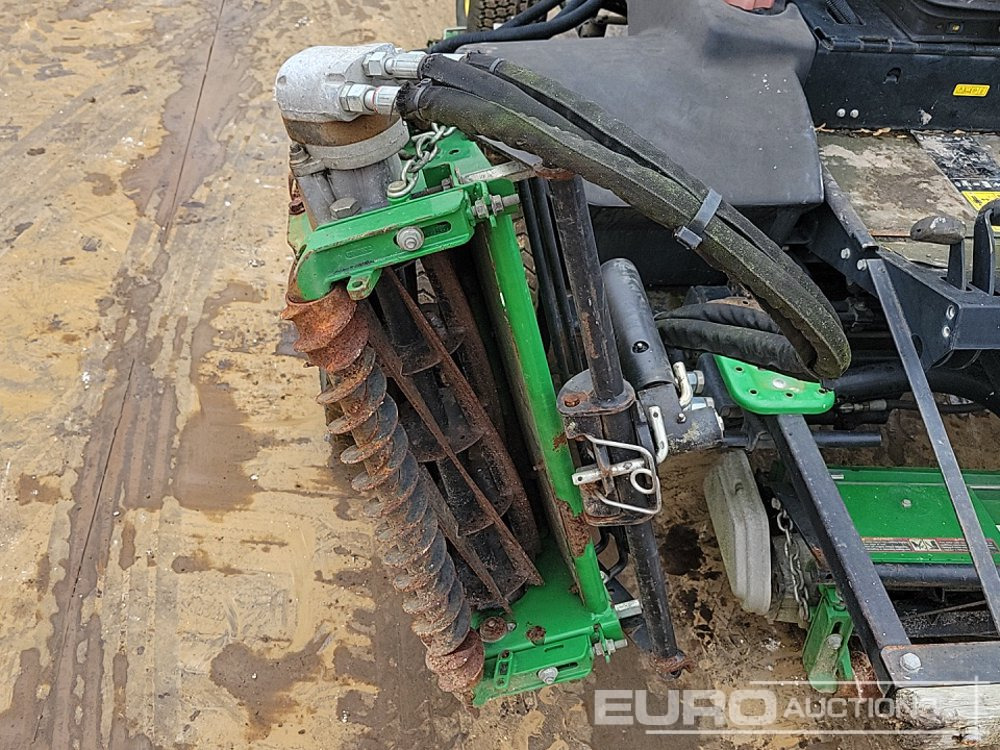 Garden mower John Deere 3225C: picture 23
