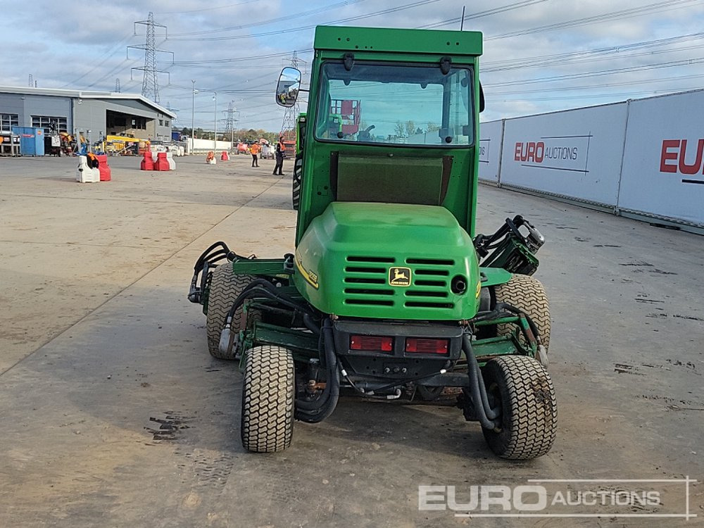 John Deere 3235B - Garden mower: picture 4 John Deere 3235B - Garden mower: picture 4