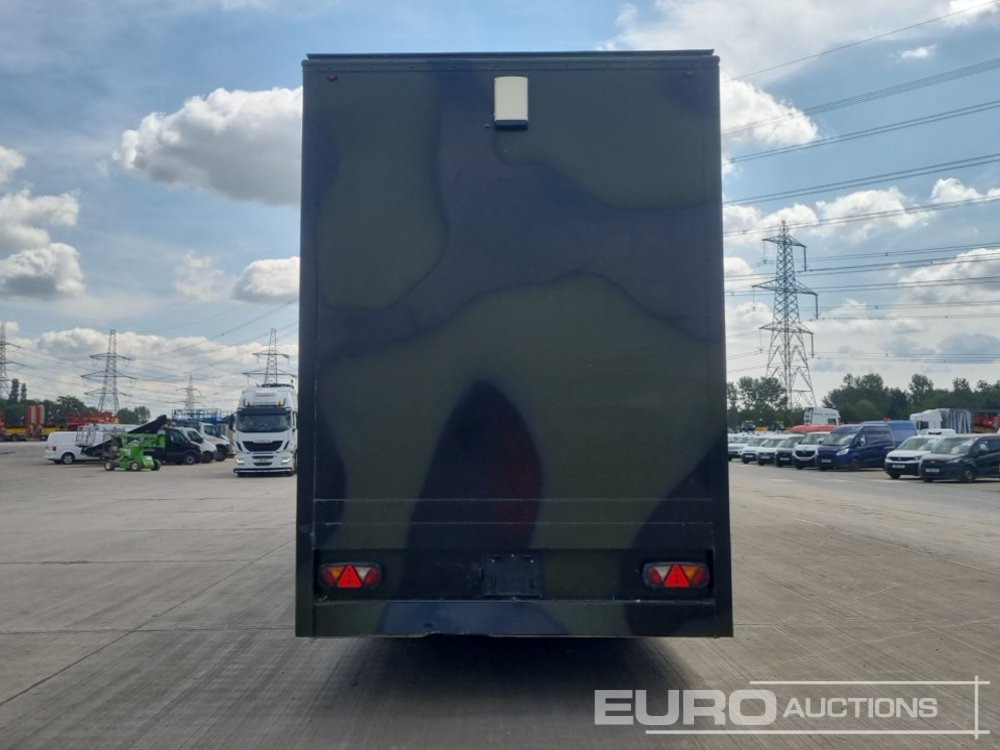 KNORR-BREMSE Single Axle Show Ground Trailer, Staging Area, A/C, 28kVA Generator Cummins Engine - Closed box semi-trailer: picture 4 KNORR-BREMSE Single Axle Show Ground Trailer, Staging Area, A/C, 28kVA Generator Cummins Engine - Closed box semi-trailer: picture 4