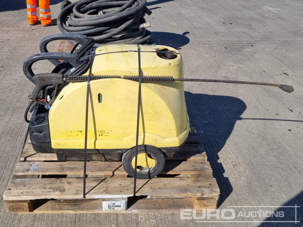 Karcher 250 Volt Pressure Washer - Pressure washer: picture 2 Karcher 250 Volt Pressure Washer - Pressure washer: picture 2