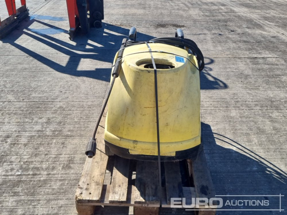 Karcher 250 Volt Pressure Washer - Pressure washer: picture 4 Karcher 250 Volt Pressure Washer - Pressure washer: picture 4