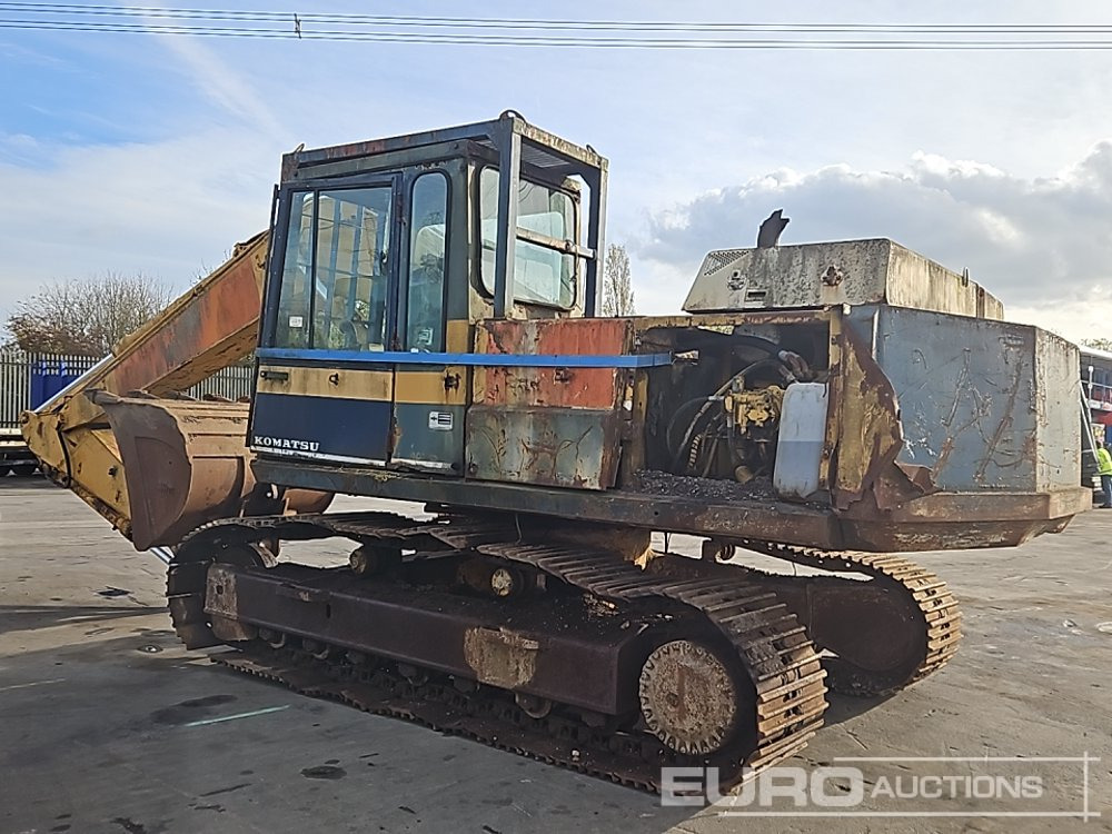 Komatsu PC210-3 - Crawler excavator: picture 2 Komatsu PC210-3 - Crawler excavator: picture 2
