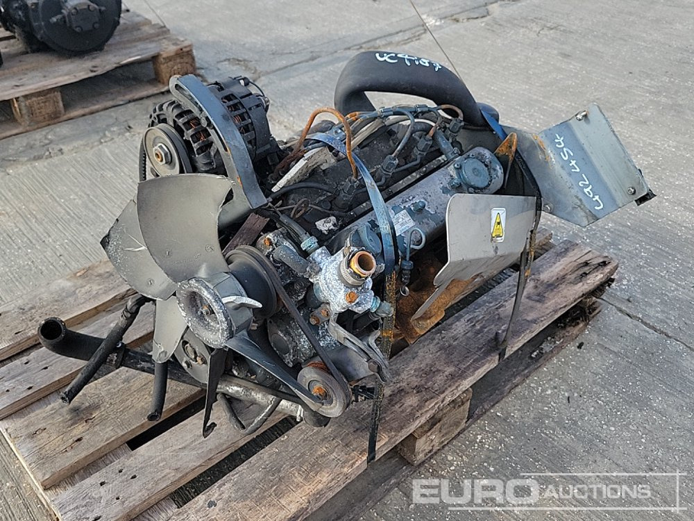 Kubota 4 Cylinder Engine - Engine: picture 1 Kubota 4 Cylinder Engine - Engine: picture 1