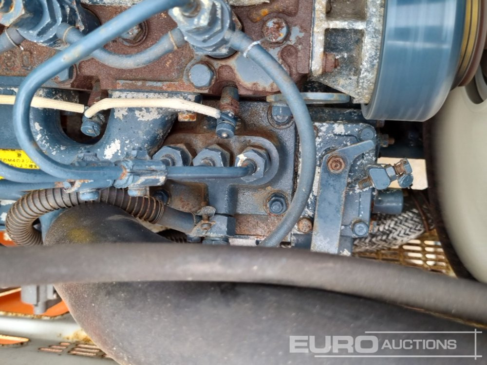 Compact tractor Kubota B1400: picture 18
